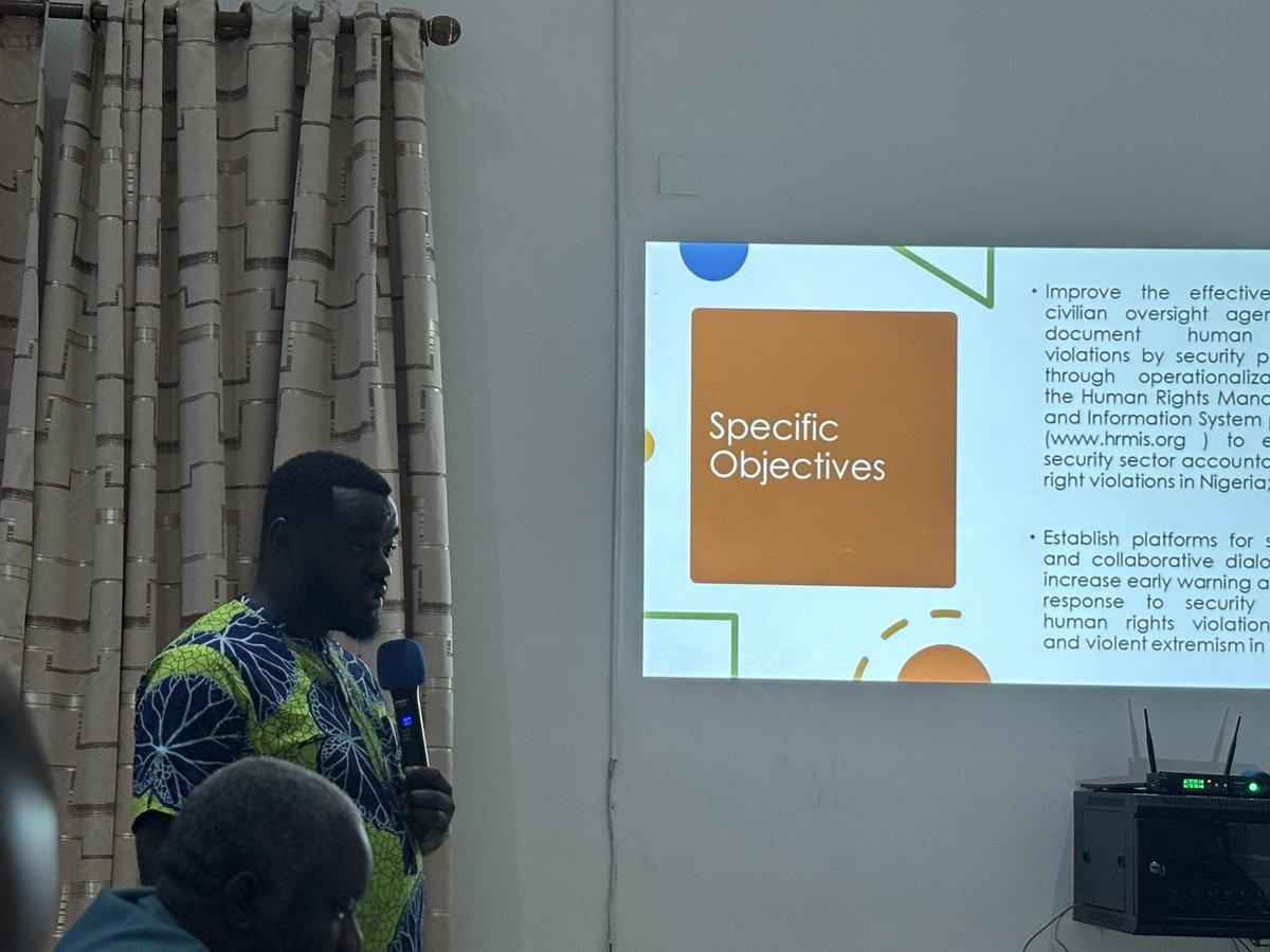 cleenfoundation's tweet photo. This project was in partnership with International Alert Nigeria @IntAlertNigeria with funding support from Open Society Foundations Africa @OpenSociety @OpenSocietyAfr 
 
For an 18-month period, we worked to increase awareness among stakeholders about the principles 2/5 https://t.co/NjutIYBHxm
