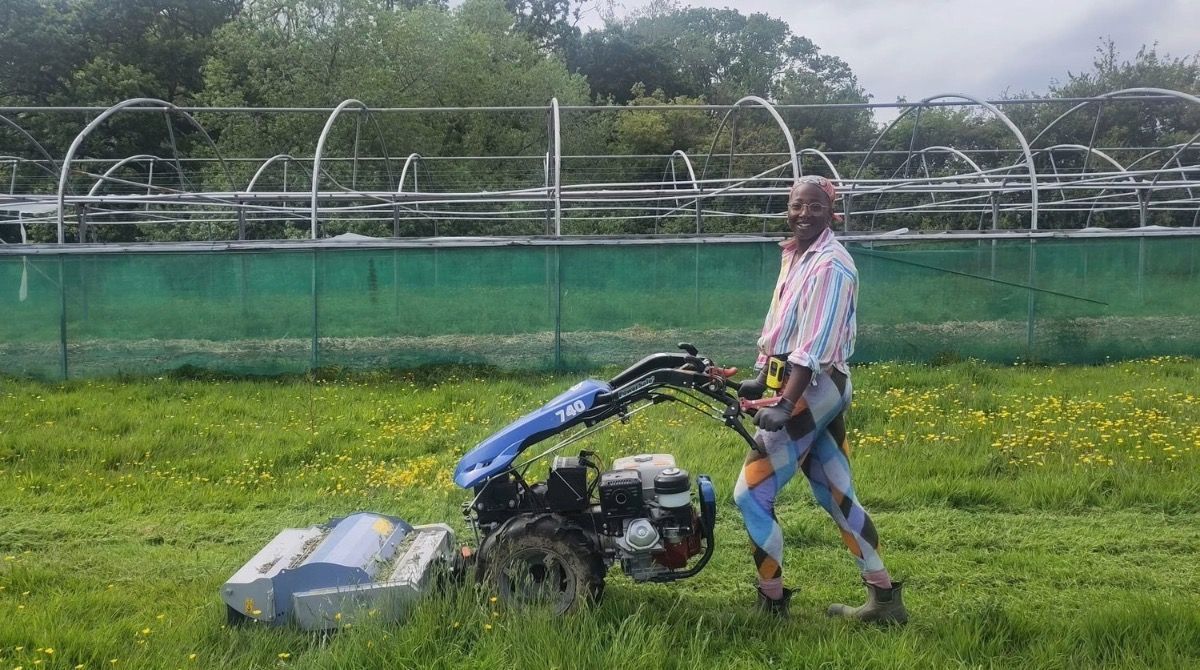 "Hopefully we'll grow a community here that represents the broad range of people that we have in our lives."

This month, we start at Folx Farm on a visit we co-organised with Land in Our Names and Out on the Land for queer and people of colour landworkers. 

Out now 🌿