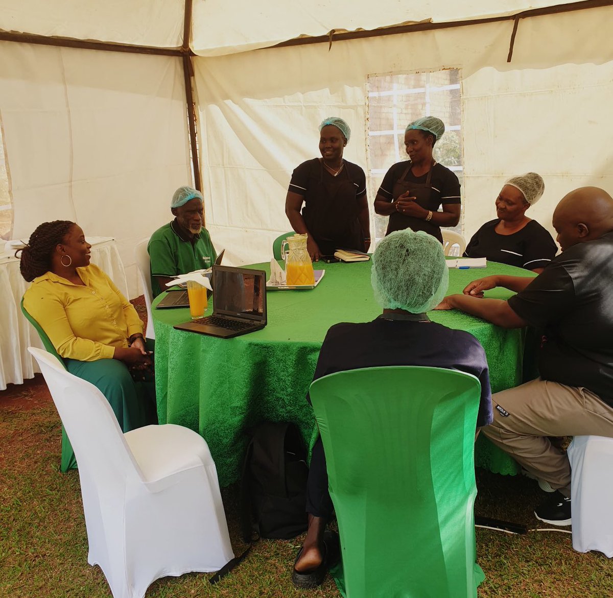mkazipreneur's tweet photo. Highlights from due diligence visit to @MapaEnterpries , one of the #NSSFHiInnovator winners.

Mapa Enterprises Ltd processes peanut butter, honey, dried fruit and cold &amp; pressed shea butter 

@OutboxHub @MastercardFdn @nssfug https://t.co/BpPMJ8KWO9