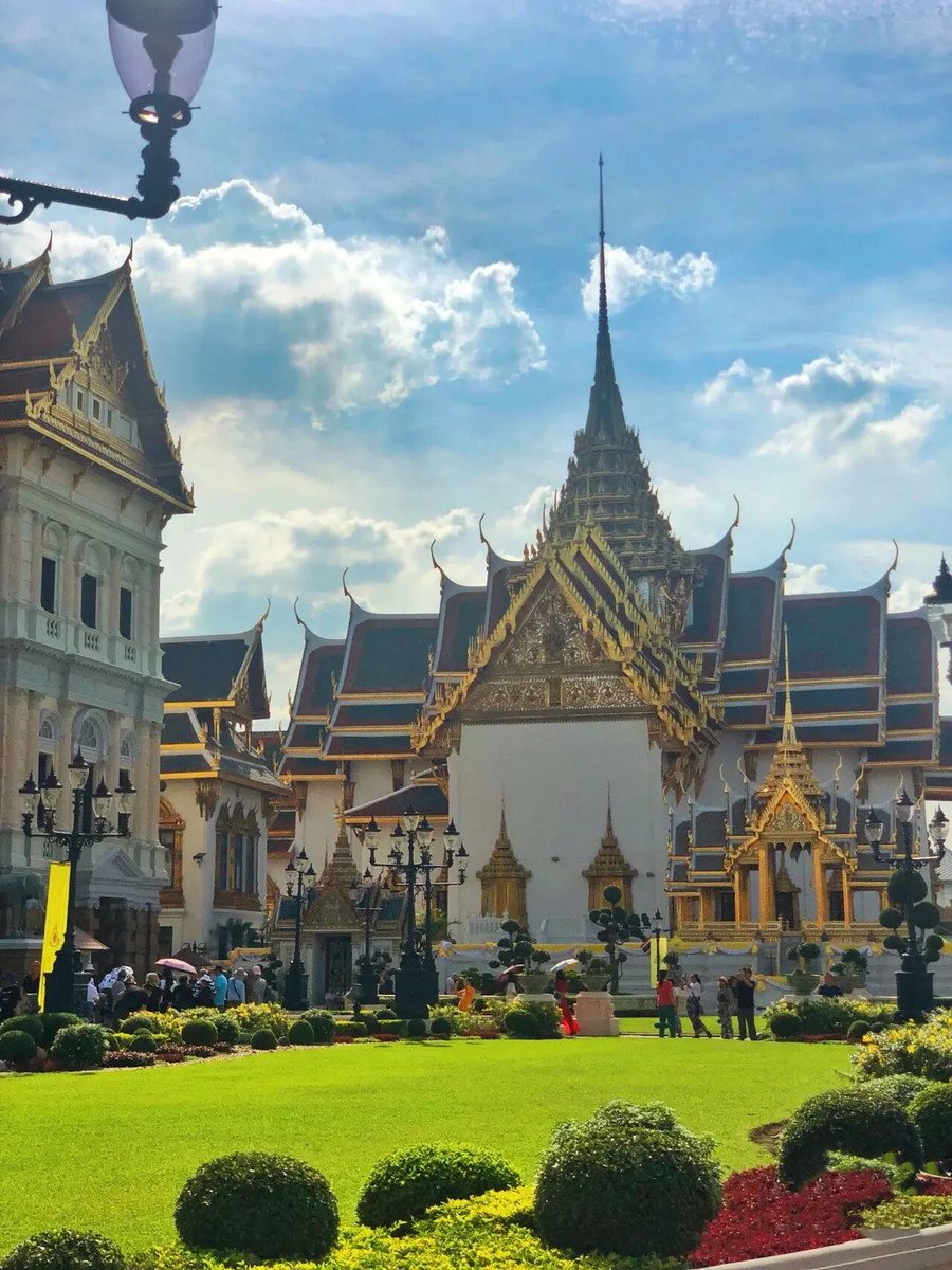 ison_mavic's tweet photo. Missing the precious sights of beautiful Bangkok⚡️ https://t.co/XJ8VHlz75V