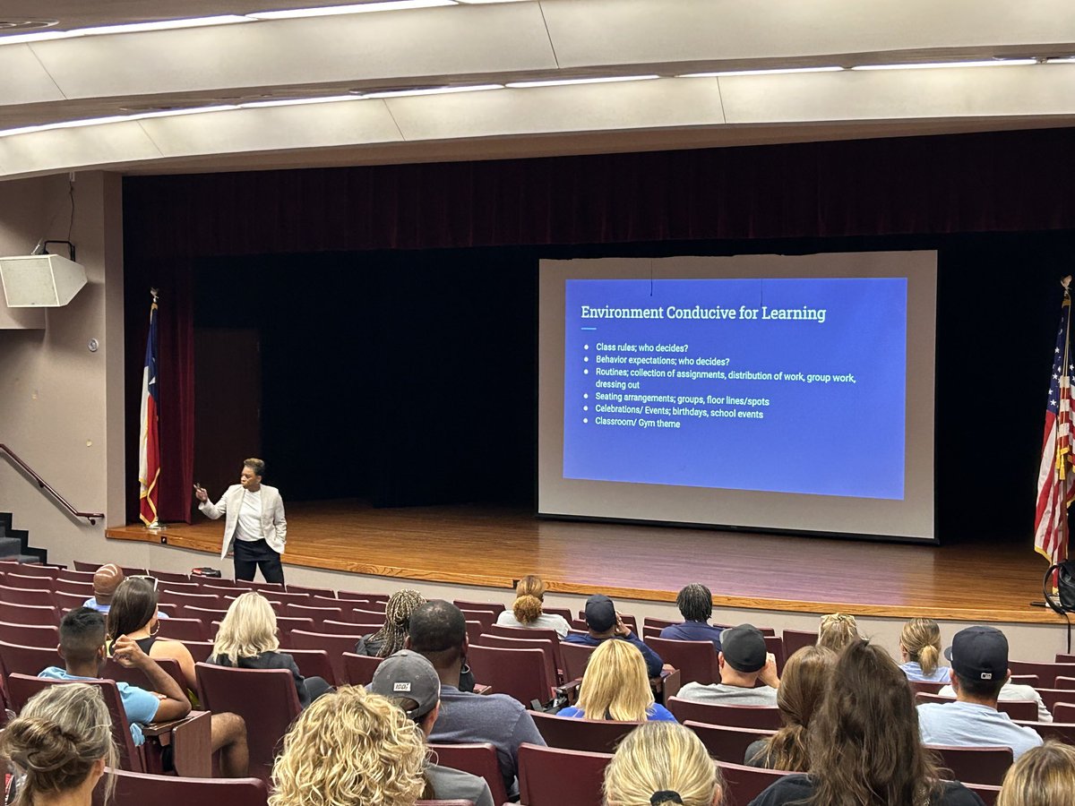 AldineHPE's tweet image. @tcbmw2002 kicking off Day 2 of our PD with nuggets of wisdom @AldineISD @HWagnerHumblePE @SpringISD_HPE @AldineAthletics @TexAHPERD