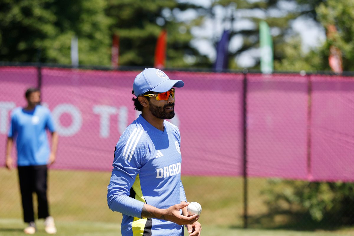 BCCI's tweet photo. All in readiness 🔥🔥
Match day loading ⏳
#TeamIndia | #T20WorldCup | #INDvIRE https://t.co/rwIYfcpXOk