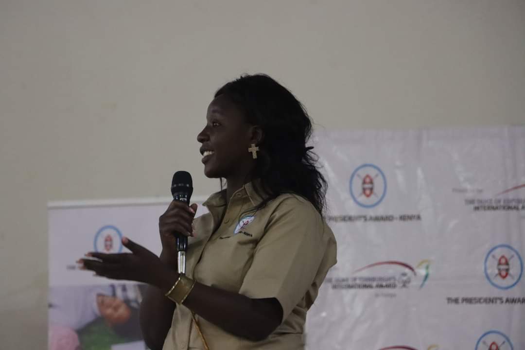 presidentsaward's tweet photo. We had a fun filled day introducing The President's Award to over 2,000 young people from 43 schools in central region.PA-K is committed to offering opportunities for young people to enhance their skills,build confidence and make a difference in their lives and their communities https://t.co/wswm6LCk8L