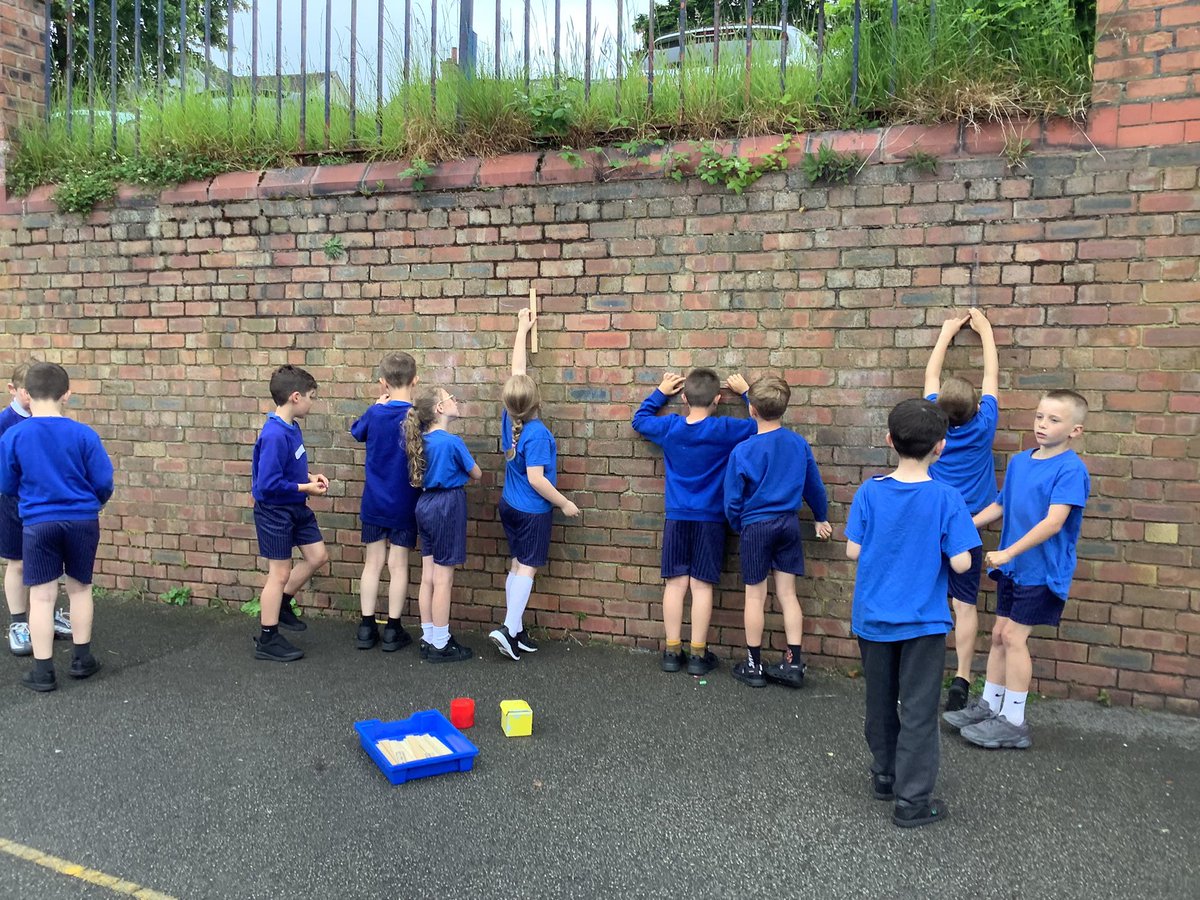 MPPS_Wirral's tweet photo. This week Year 3 have been concentrating on our Olympic Jumps of Long Jump and High Jump. WATCHED HOW HIGH WE CAN JUMP! ποΈ πββοΈ πββοΈ #mppsPE https://t.co/3S80Amr4Tq