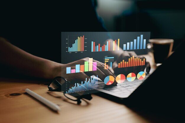 chordcommerce's tweet image. Choosing the right #DataVisualizationTool for your #eCommerce brand can be game-changing! 🚀
Key tips:
Identify essential features.
Evaluate for flexibility, ease of use, and analytics.
Ensure seamless integration with existing systems.
Great visuals drive growth! 🎯
#Data