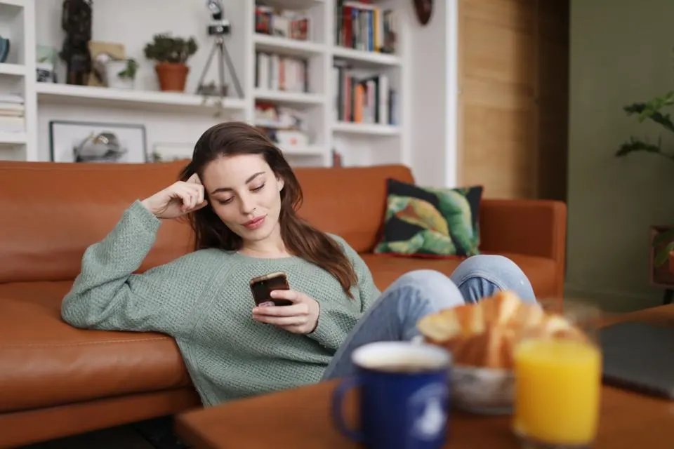 Y Combinator Startups That Could Be The Next Tech Unicorns 
by <a href="/JackJayKelly/">Jack Kelly</a>  <a href="/forbes/">Forbes</a> 

 <a href="/ycombinator/">Y Combinator</a>  (YC) is an eminent startup accelerator and venture capital firm that provides intensive mentorship, funding and support to early-stage startups. The program typically lasts