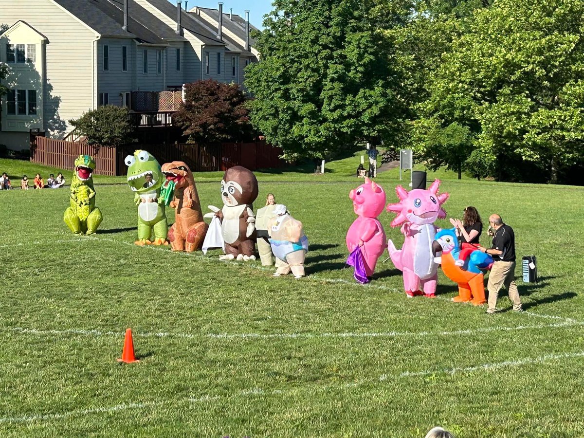 Loved the last House Day of the year. Such a great time. Hilarious race at DTES.