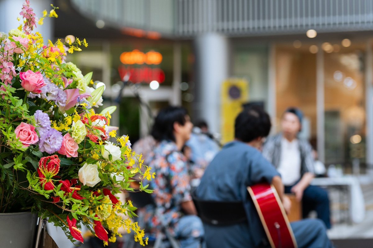 music_bouquets's tweet photo. THE MUSIC BOUQUET vol,1
無事に終了しました。
初開催でしたが、沢山の方々にご覧いただけた熱いイベントとなりました。
ご覧くださった方々、携わってくださった皆様、本当にありがとうございました。
また次回開催でお会い致しましょう!
#TMB01 #岐阜 #シンガーソングライター https://t.co/MEnnK5ZZgo