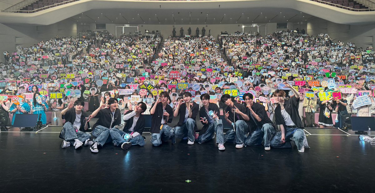 CRAVITY_JP's tweet photo. [📷]
CRAVITY JAPAN FAN-CON 2024 < LOVE! LUV!! LUVITY!!! “SHOW OFF”>
2024.06.04  Omiya  DAY 1

今日会えたLUVITY〜
本当に幸せな時間をありがとうございました。
明日も一緒に遊びましょう🥰

#CRAVITY 💓 #LUVITY
#クレビティ #크래비티 https://t.co/N3QI3gBwqj