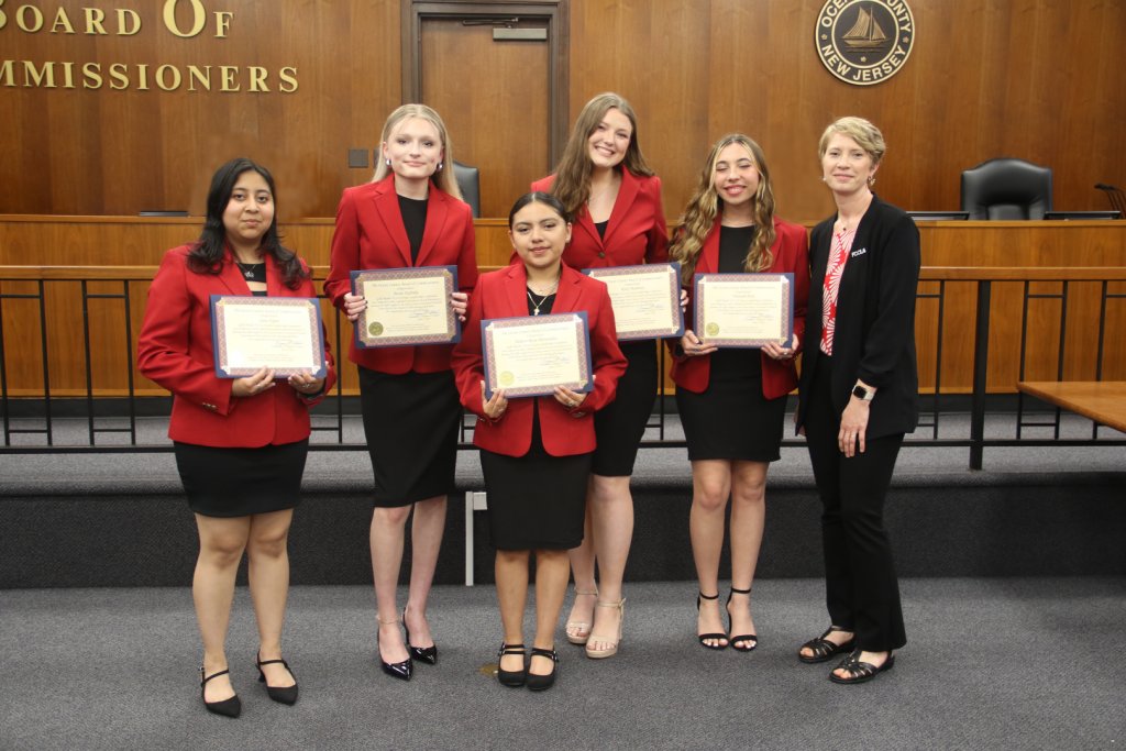 The Ocean County Board of Commissioners honored OCVTS students at a special recognition ceremony on Thursday, June 1, 2024. The awards ceremony was held in the Commissioners Conference Room of the Ocean County Administration Building.

📰co.ocean.nj.us/GalleryWP/cong…