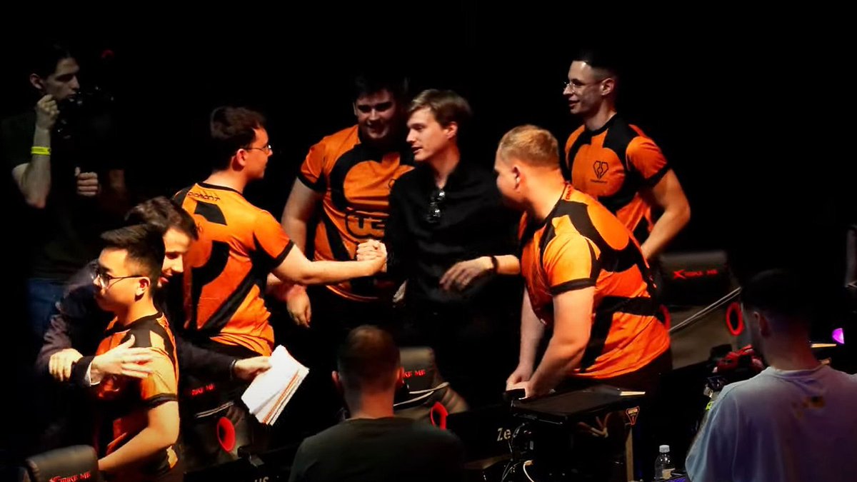 Aydın Kayval tweet media