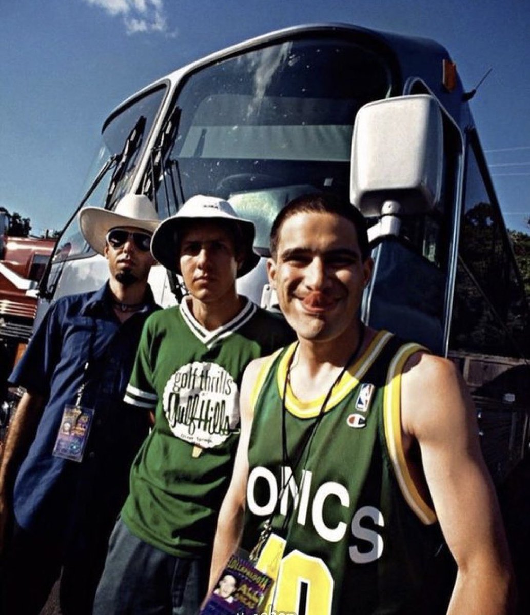 Iconic_sonics's tweet image. Even the Beastie Boys loved the Sonics!

#bringbackoursonics 💚💛