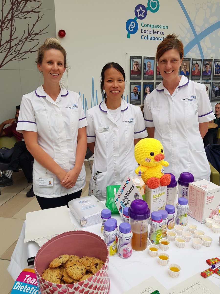 Gillian Gatiss 💙 (@liverdietitian) on Twitter photo Colin 🐥 in action again today on our Dietitians Week stand <a href="/RoyalPapworth/">Royal Papworth Hospital NHS FT 💙</a> . Thank you to Louise (left) for coordinating #DW2024 & everyone who manned the stand. Lots of competition for best handgrip strength 🖐💪 <a href="/BDA_Dietitians/">British Dietetic Association</a> <a href="/PapworthAHPs/">Royal Papworth AHPs</a> <a href="/Pippahales/">Dr Pippa Hales</a> <a href="/a3desousa/">Adri de Sousa RD</a> <a href="/jofinnerty/">ʝօ</a> Colin 🐥 in action again today on our Dietitians Week stand <a href="/RoyalPapworth/">Royal Papworth Hospital NHS FT 💙</a> . Thank you to Louise (left) for coordinating #DW2024 & everyone who manned the stand. Lots of competition for best handgrip strength 🖐💪 <a href="/BDA_Dietitians/">British Dietetic Association</a> <a href="/PapworthAHPs/">Royal Papworth AHPs</a> <a href="/Pippahales/">Dr Pippa Hales</a> <a href="/a3desousa/">Adri de Sousa RD</a> <a href="/jofinnerty/">ʝօ</a>
