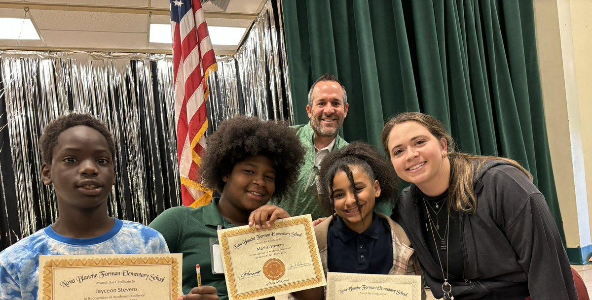 Leanna Davidson tweet media