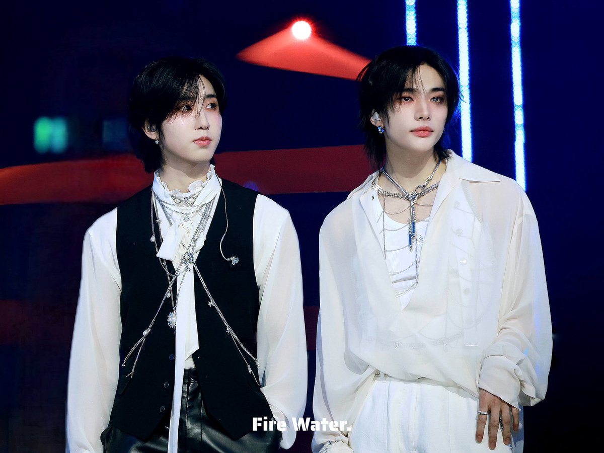 FireWater00's tweet photo. 240602

#현진 #황현진 #Hyunjin #한 #한지성 #HAN #Straykids #스트레이키즈 https://t.co/XsYRI8mZmc