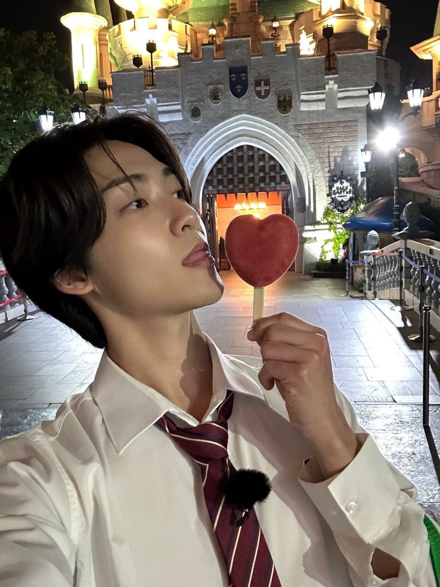 beauterlie's tweet photo. Itu lope lope nya buat ak yh??? https://t.co/vkxlwcj2o9