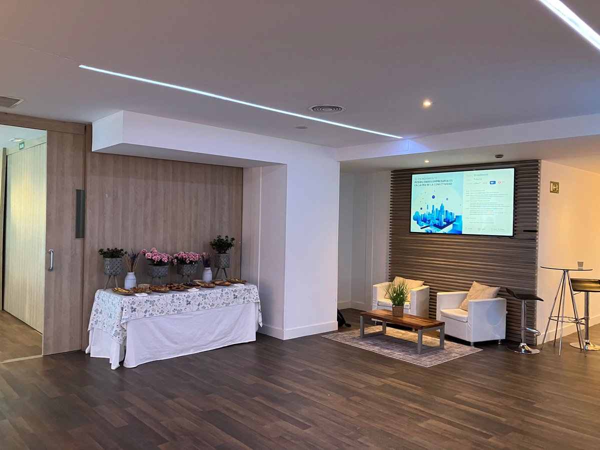 Zenit Event Experts tweet media