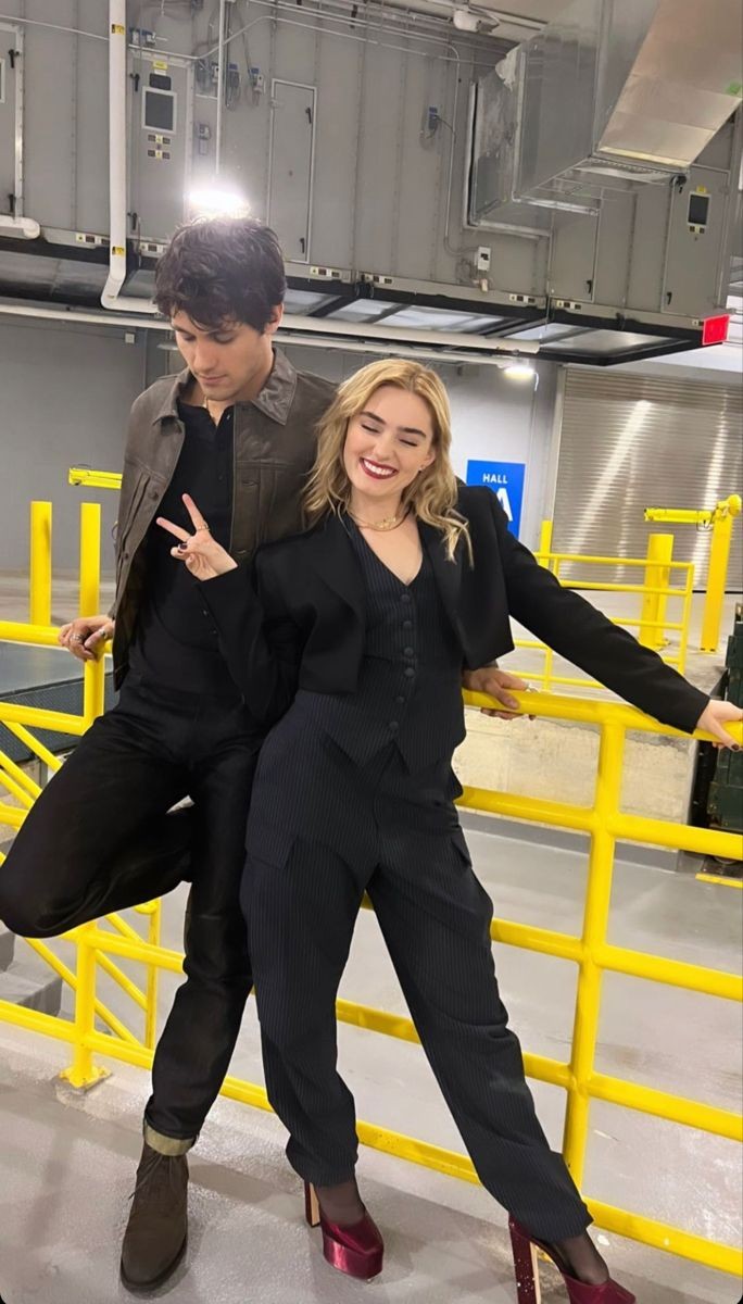 One thing about tay, she love taking pictures @ThcSingingQueen