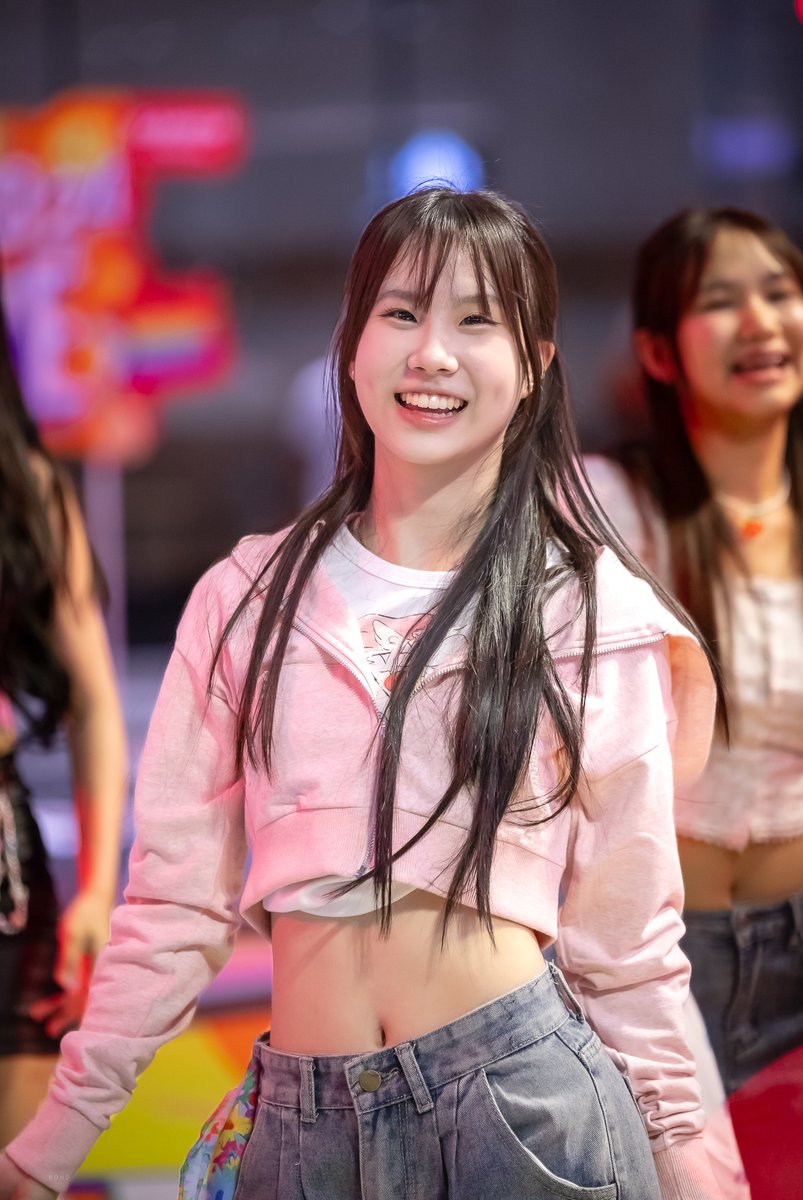 de_BONO_'s tweet image. ได้เจอไอ่เด็กแล้วว แต่ไม่ได้คุยเลย 😭 ไว้เจอกันงานแคทละกัน🤭 @yarraz_

#YarraCAC #Fairydolls
#PrideMove