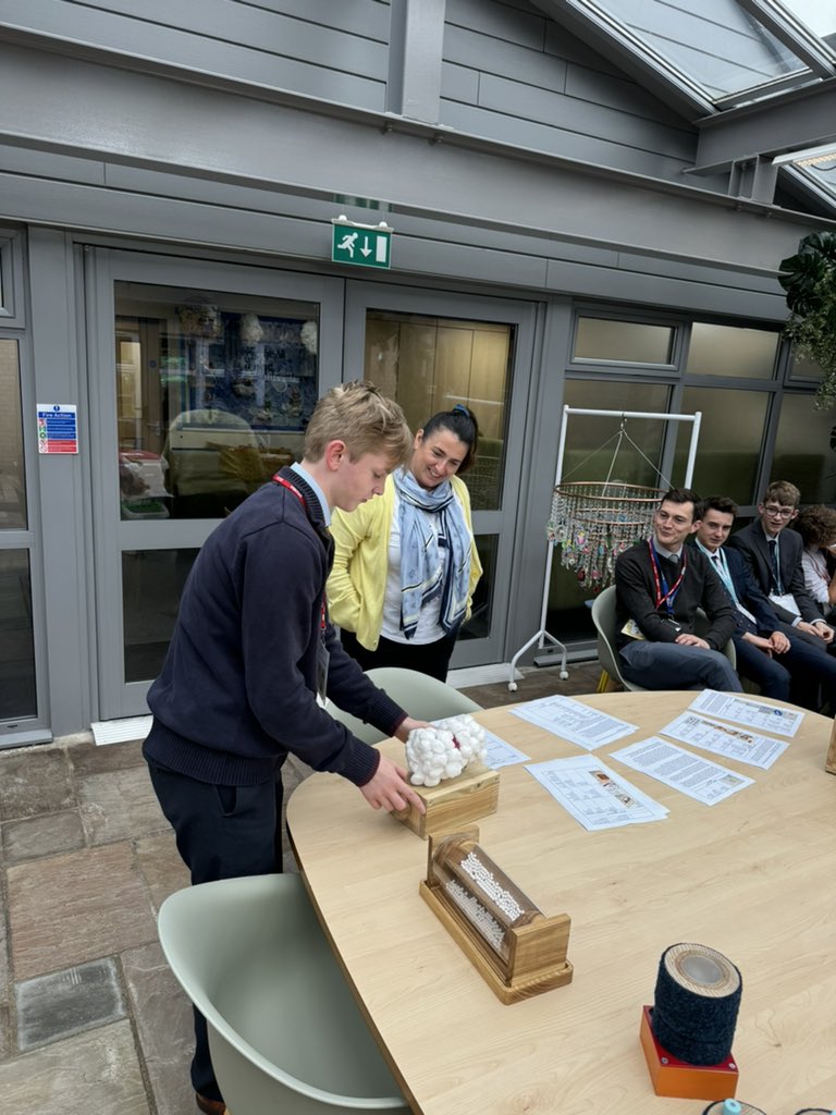 lrgs_DT's tweet photo. Last few pictures from the presentations @loyneschool @LRGSLancaster https://t.co/I219AAzXMX