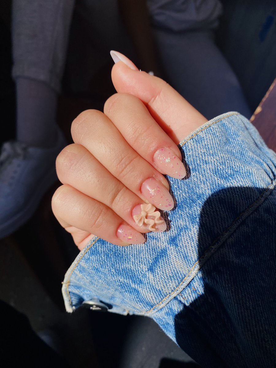babyytui's tweet photo. 🎀💅🏻🍭🩷 https://t.co/XegtktRFk6