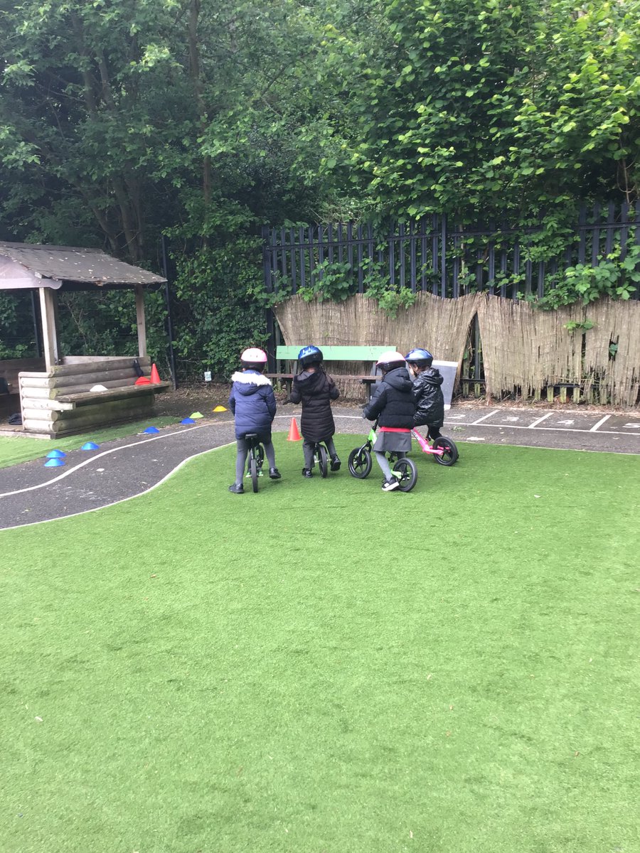 roundthornsport's tweet image. Early Years have had a fantastic day completing Bike Ability as part of the 7 musts of Focus Trust!
Thank you @ProRideCoaching  we had so much fun! #7mustsoffocustrust