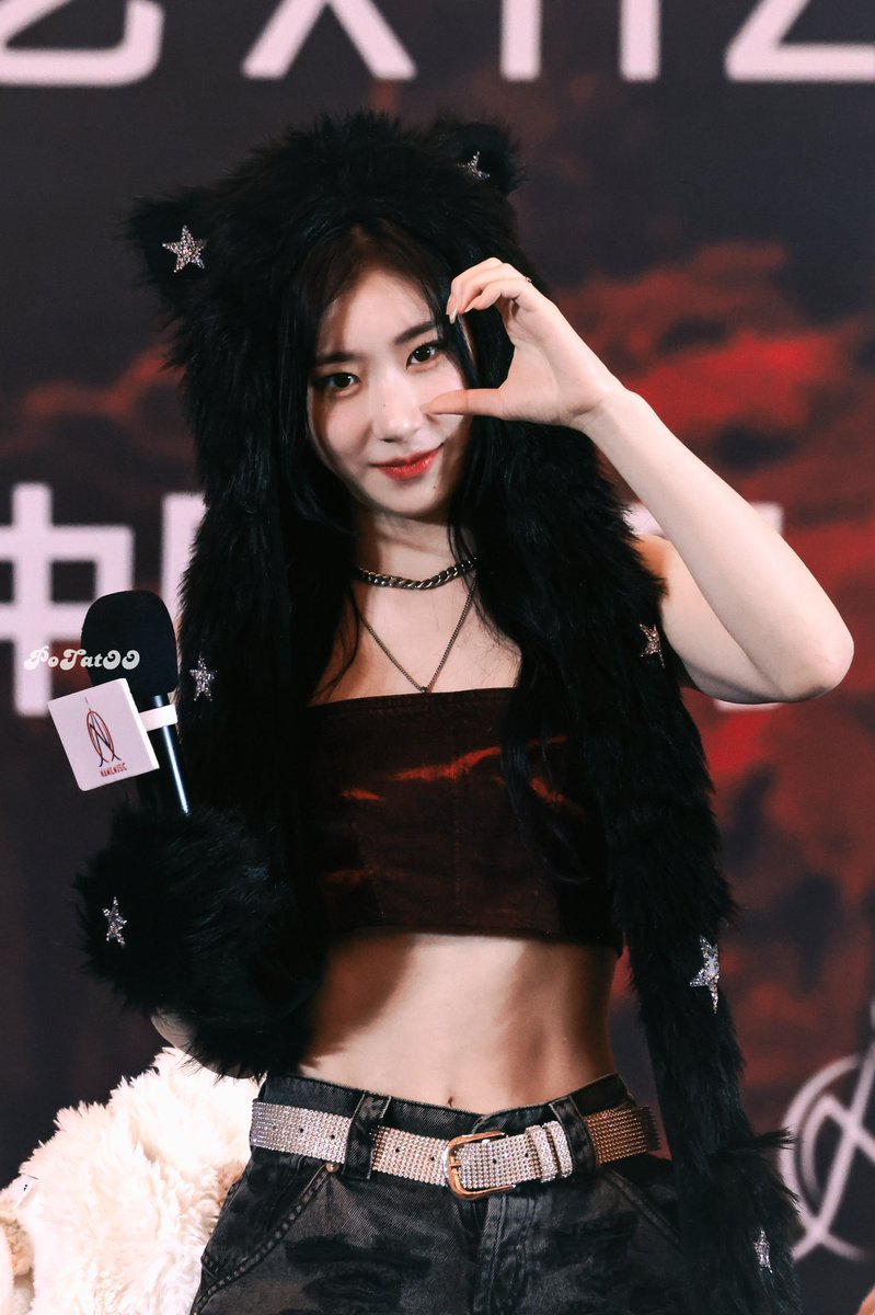 PoTatOO_0605's tweet photo. 240605

🎂@ITZYofficial 

#있지        #ITZY       
#채령        #Chaeryeong
#AlreadyMineChaeryeongDay
#여름과_함��_찾아온_채령이 https://t.co/wdx8xVqdxV