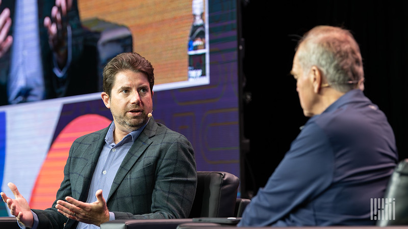 JohnHKingston's tweet image. One fireside chat done: I interviewed Stefan Loeb of $NSC at FreightWaves&apos; #FOSC event in Atlanta. Stefan has a wide remit in his role as VP Business Development and First and Final Mile Markets but he also talked about Norfolk Southern strategy following the Ancora battle.