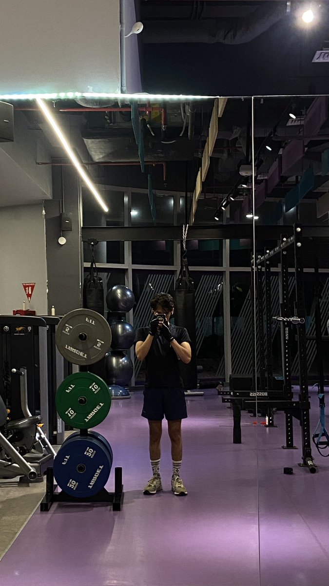 hary_potah's tweet image. Karena susah naikin berat badan dengan cara makan, w coba dengan cara naikin massa otot. Semoga konsisten