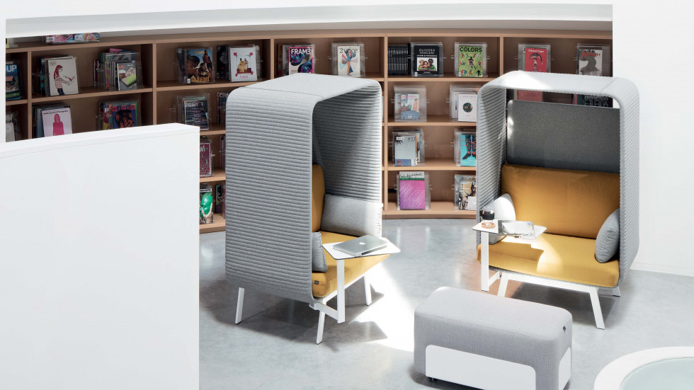 Borgo Contract Seating tweet media
