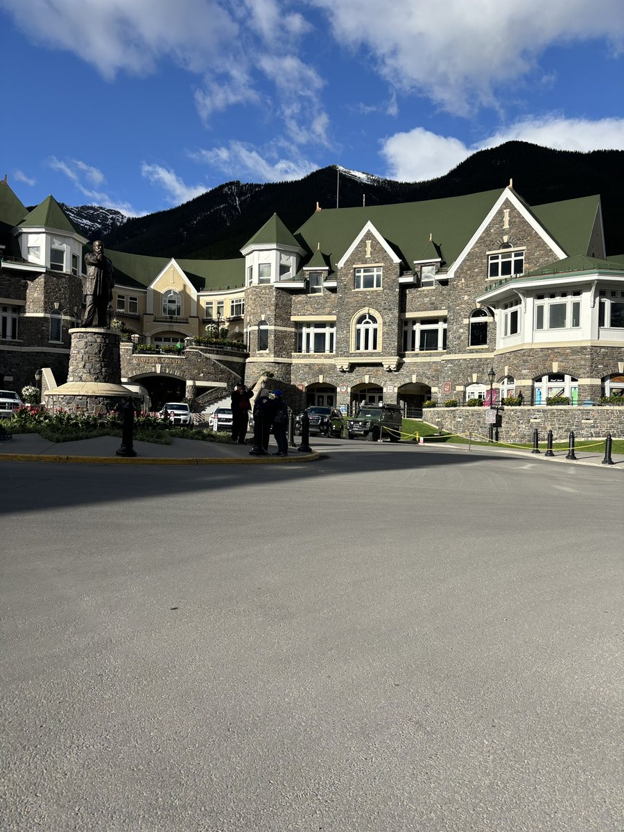A beautiful morning in Banff to officially kick off the #CAMA2024 conference! <a href="/camalink/">CAMA</a>