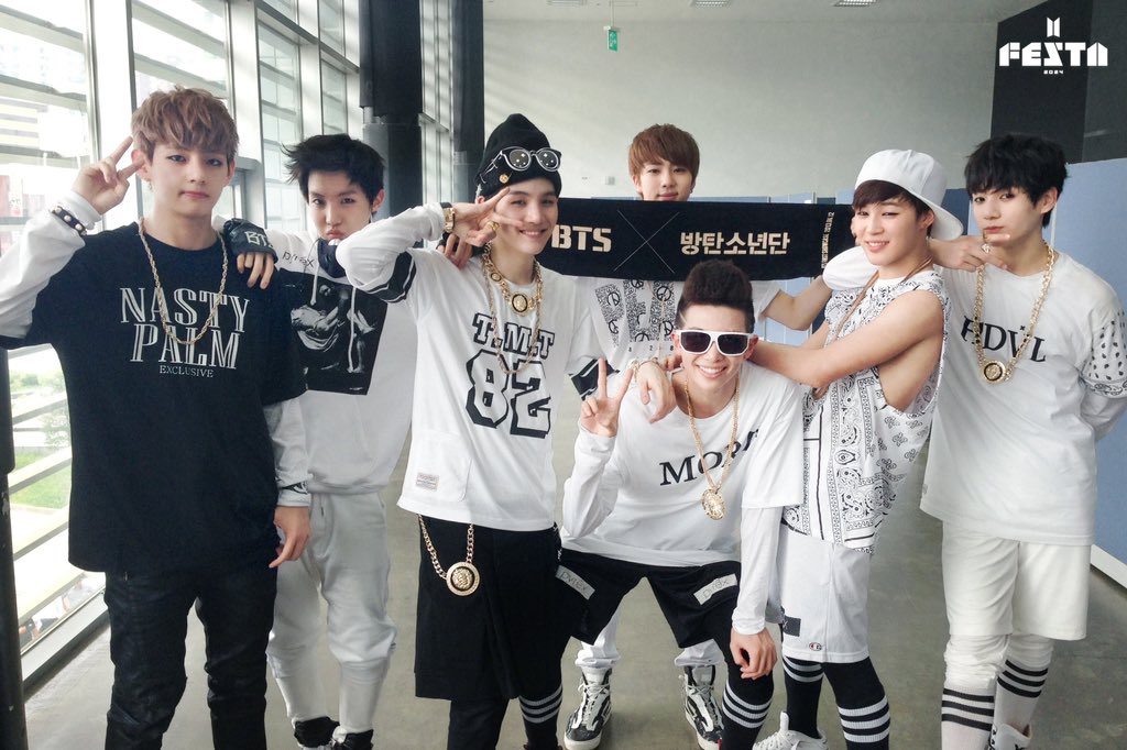 BTS PICS FOLDER ๐ tweet media