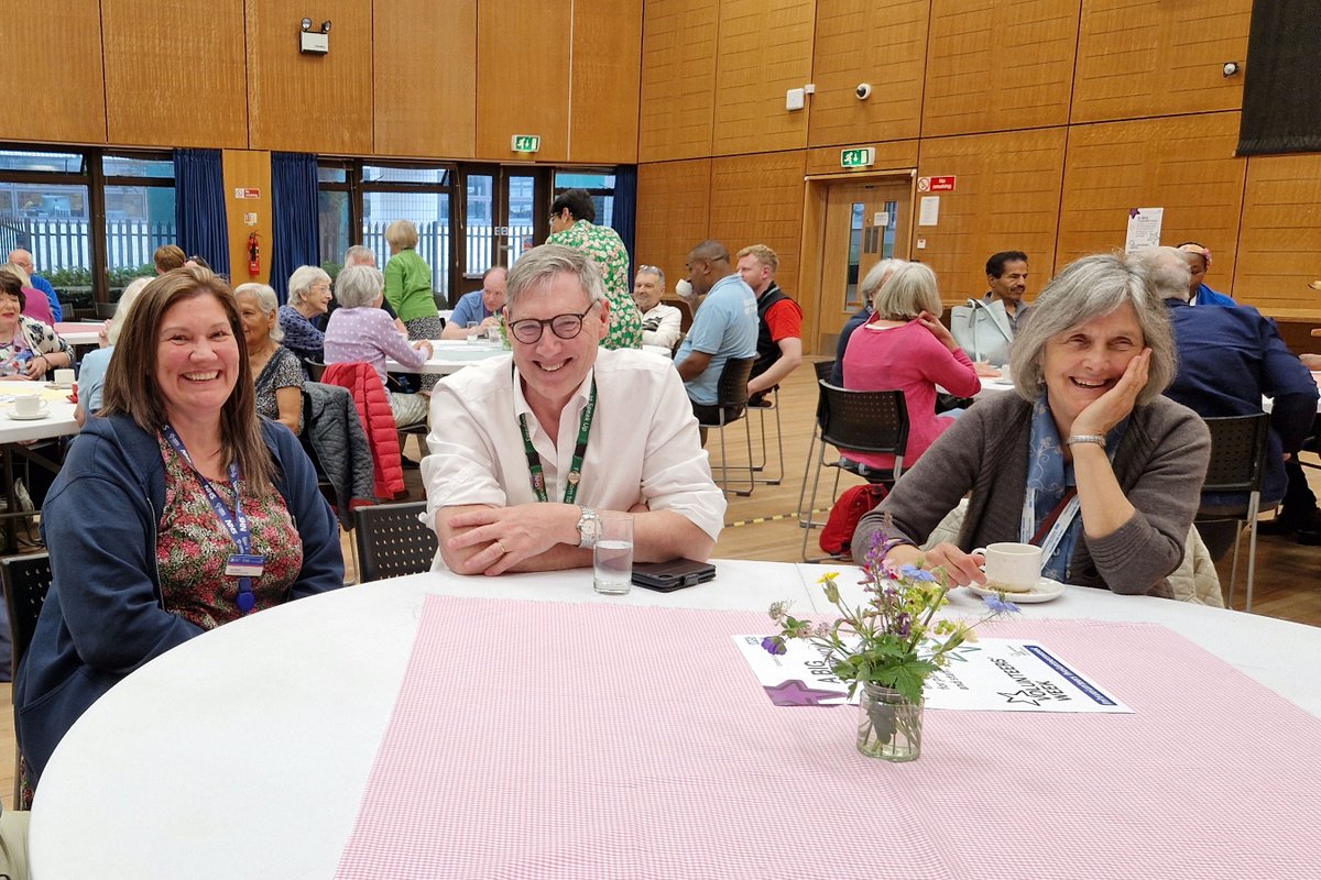 OUHospitals's tweet photo. This 40th #VolunteersWeek 3-9 June 'Buttons' the OUH #Volunteer Teddy had a special invitation to this afternoon's tea party for our wonderful volunteers at the JR - and catch-up with OUH Chair @Prof_JonMont &amp; CEO @megh_pandit

#OneTeddyOneOUH #OneTeamOneOUH @volunteeroxon @NCVO https://t.co/2mi4LwE2LV