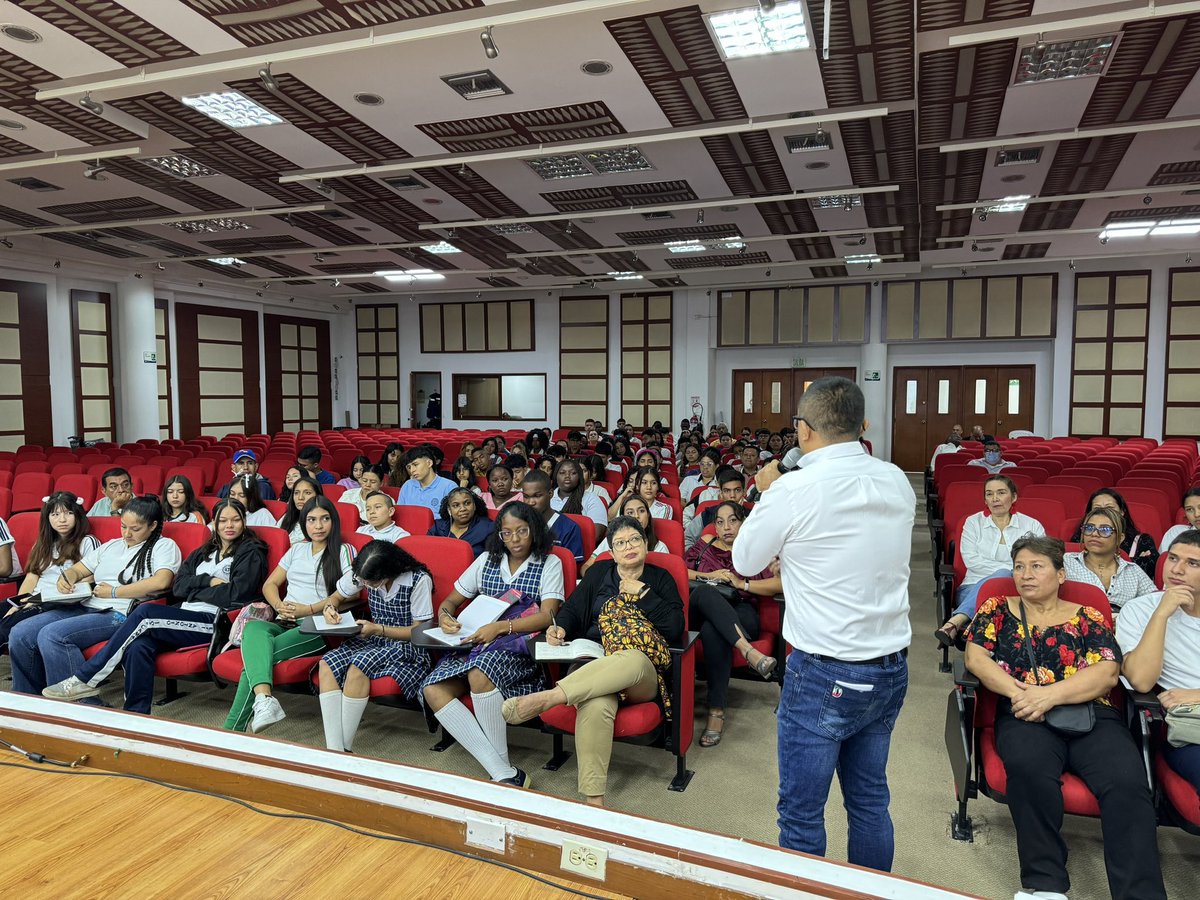 Contraloría General de Santiago de Cali tweet media