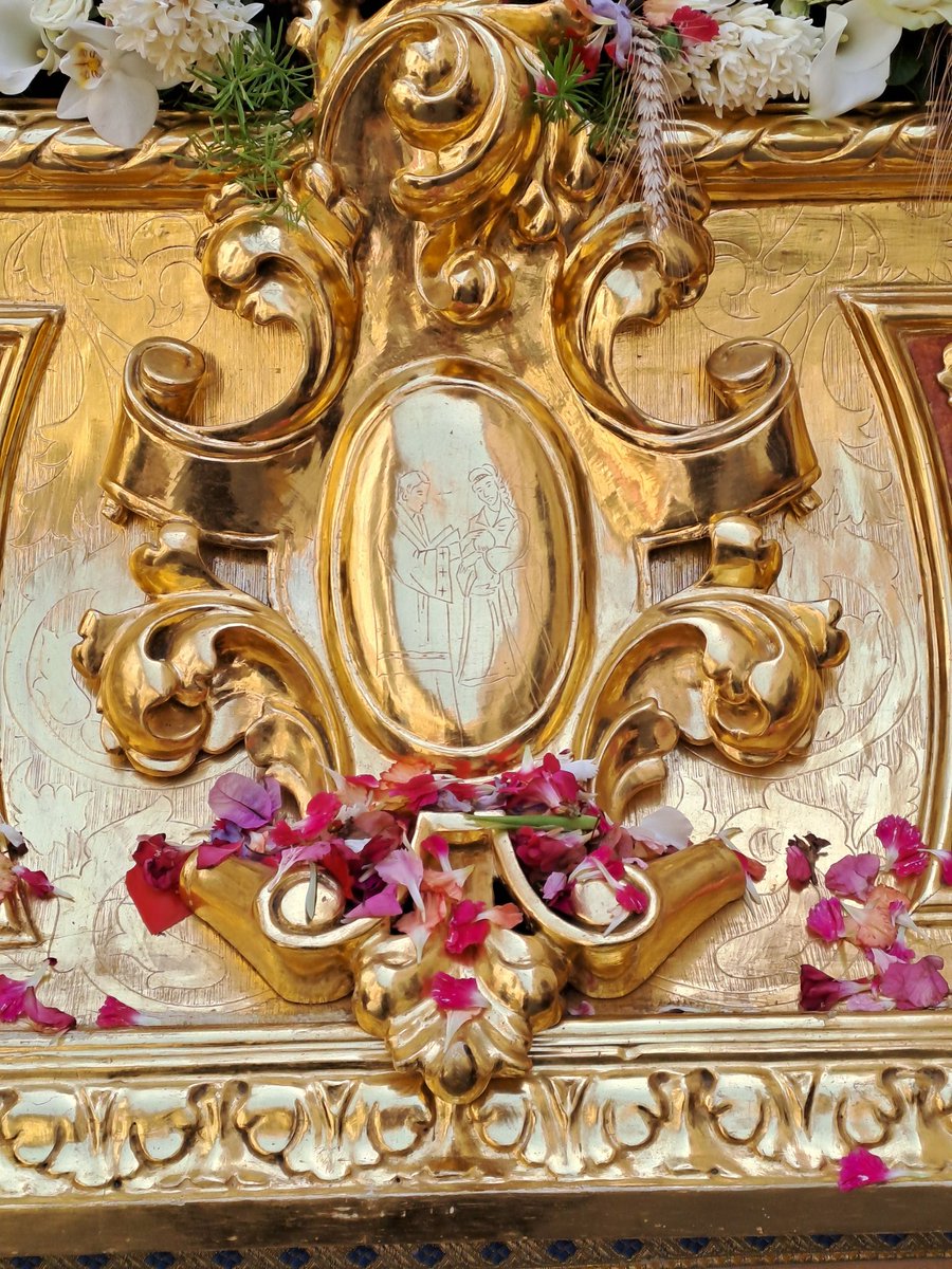 Santísimo Sacramento y Antigua Coronada tweet media