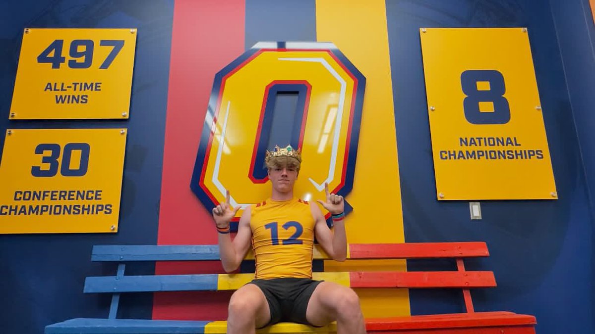 Garrett Cowan (@garrett_cowan15) on Twitter photo Thank you <a href="/Queens_Football/">Queen's Football</a> for inviting me to compete in the 7v7 showcase this weekend. Had a great time competing. Thank you <a href="/Queens_Football/">Queen's Football</a> for inviting me to compete in the 7v7 showcase this weekend. Had a great time competing.