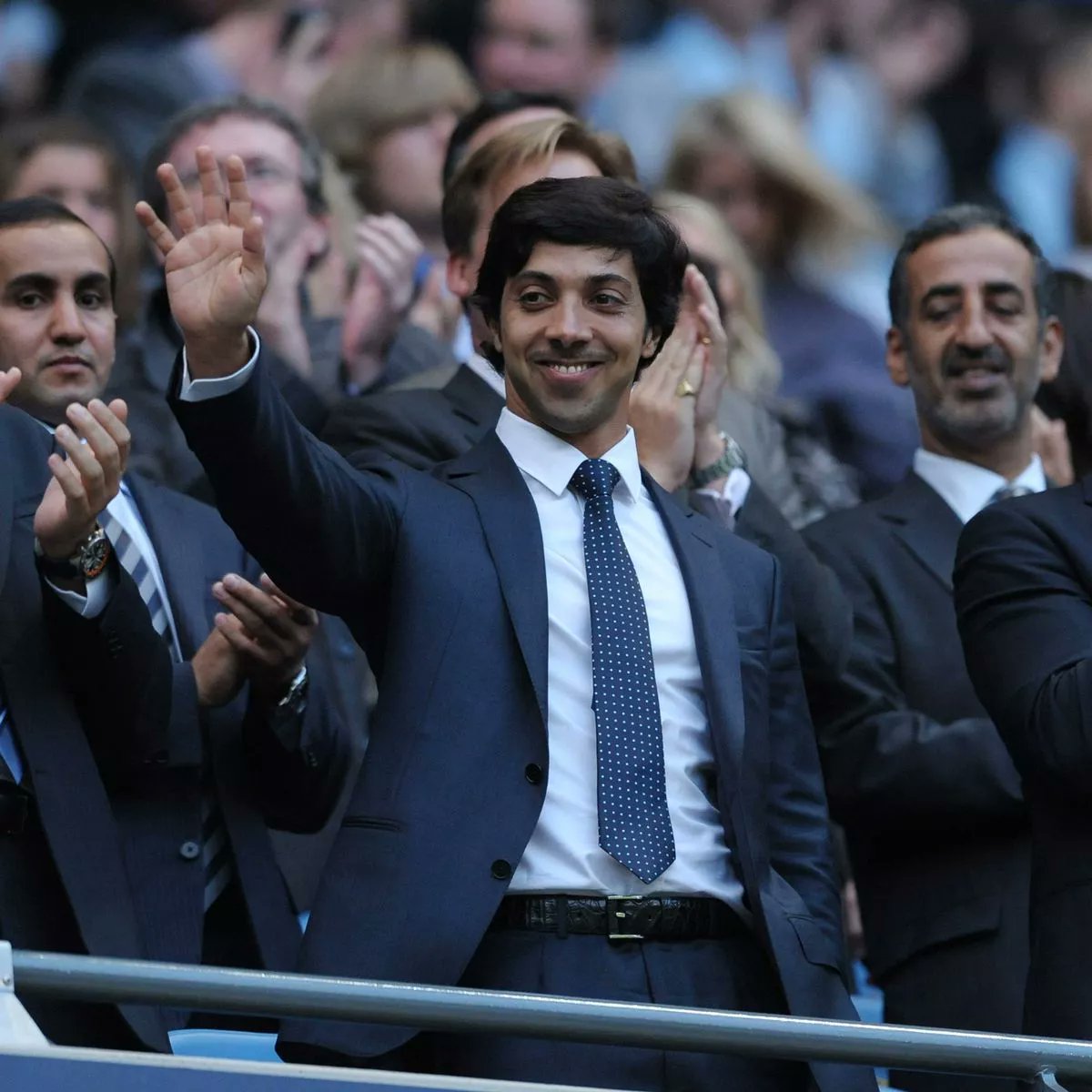 Footballtweet's tweet photo. 🚨 𝗕𝗥𝗘𝗔𝗞𝗜𝗡𝗚: Manchester City have launched unprecedented legal action against the Premier League!

City will attempt to end the Associated Party Transaction rules, which they claim are unlawful.

City are also accusing rival Premier League clubs of “discrimination against Gulf ownership”.

@Lawton_Times
