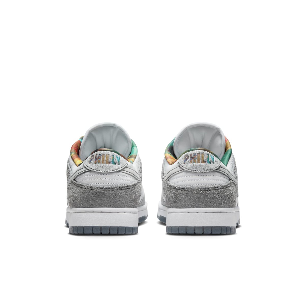 SOLELINKS's tweet photo. Official Images: Nike Dunk Low Premium 'Philly' https://t.co/CYvk5P6bmG