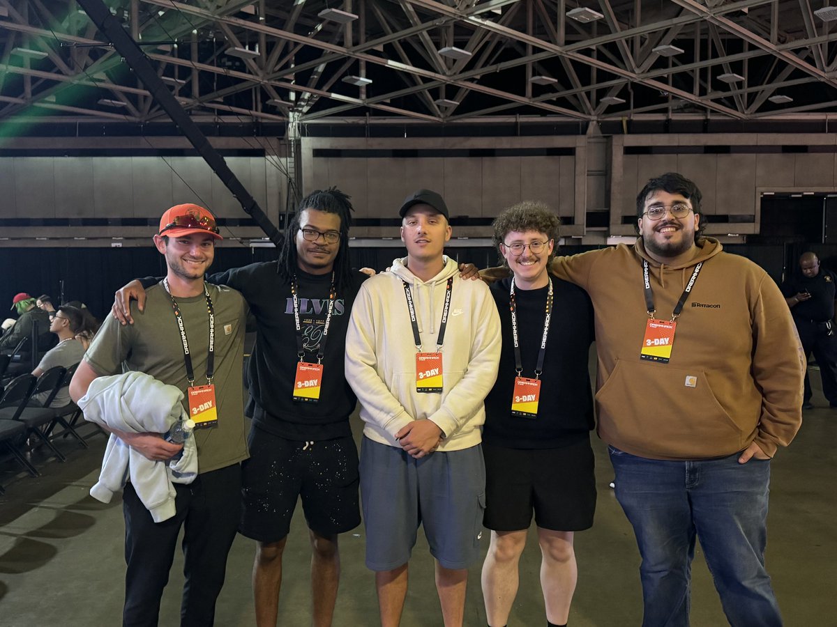 Ross tweet media