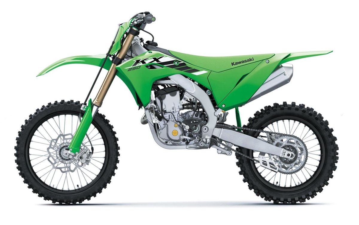 Full-scale revamp for 2025 Kawasaki UK KX250. Full details by clicking the link...

motoheadmag.com/all-new-kawasa…