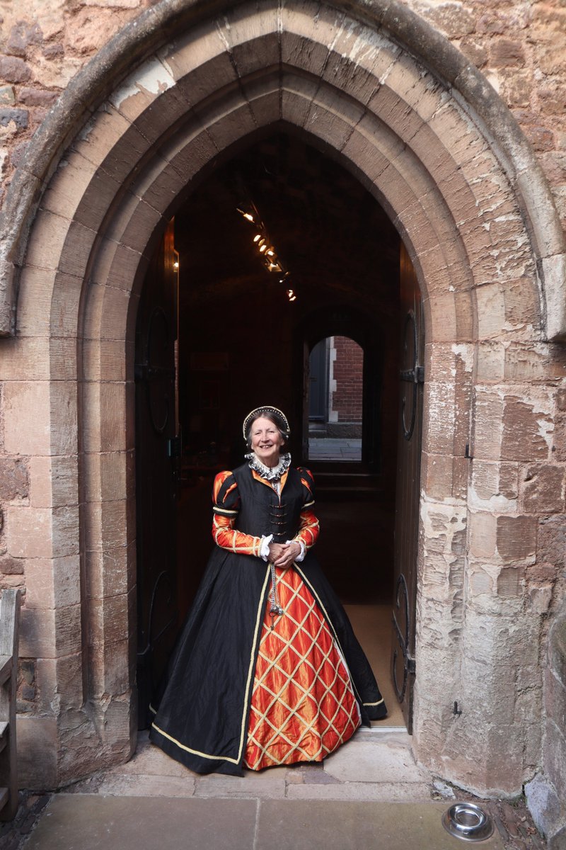 St Nicholas Priory (@nixpriory) on Twitter photo Join our "Dressed to Impress a Tudor King" at partner organisation Tuckers Hall: 10:30 -12:30pm, 15th June. <a href="/RAGriggsauthor/">Rosemary Griggs</a> will be Lady Katherine Champernowne for this FREE drop-in session! <a href="/henryviiiontour/">Henry on Tour</a> buff.ly/4bJSkL0 @exeter_hour <a href="/swfed/">South West Fed</a> #freethingstodo #Exeter Join our "Dressed to Impress a Tudor King" at partner organisation Tuckers Hall: 10:30 -12:30pm, 15th June. <a href="/RAGriggsauthor/">Rosemary Griggs</a> will be Lady Katherine Champernowne for this FREE drop-in session! <a href="/henryviiiontour/">Henry on Tour</a> buff.ly/4bJSkL0 @exeter_hour <a href="/swfed/">South West Fed</a> #freethingstodo #Exeter