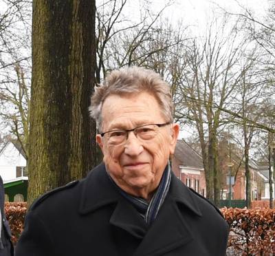 Kees Leijten (1932-2024) begon als verzamelaar en werd bekend als conservator van Paulus van Daesdonck dlvr.it/T7qNfL