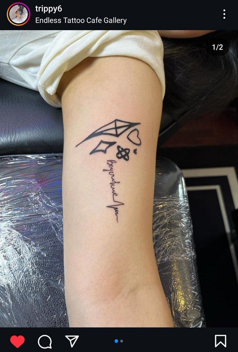 code_biu's tweet image. Did something special today on Biu&apos;s Birthday so let  me save memo💙

I asked Biu to draw a tattoo design for me at Chiangmai Fansign💙

And I got my very first tattoo designed by Biu on today, Biu&apos;s Birthday!!!!😭😭

In addition,got it at the endless tattoo studio where Biu got…