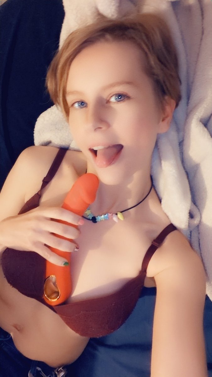 I love getting new toys, thanks <a href="/Birthstory83/">Birth-Vanilla</a>  😘

I can't wait to use this toy. Find the videos on of
