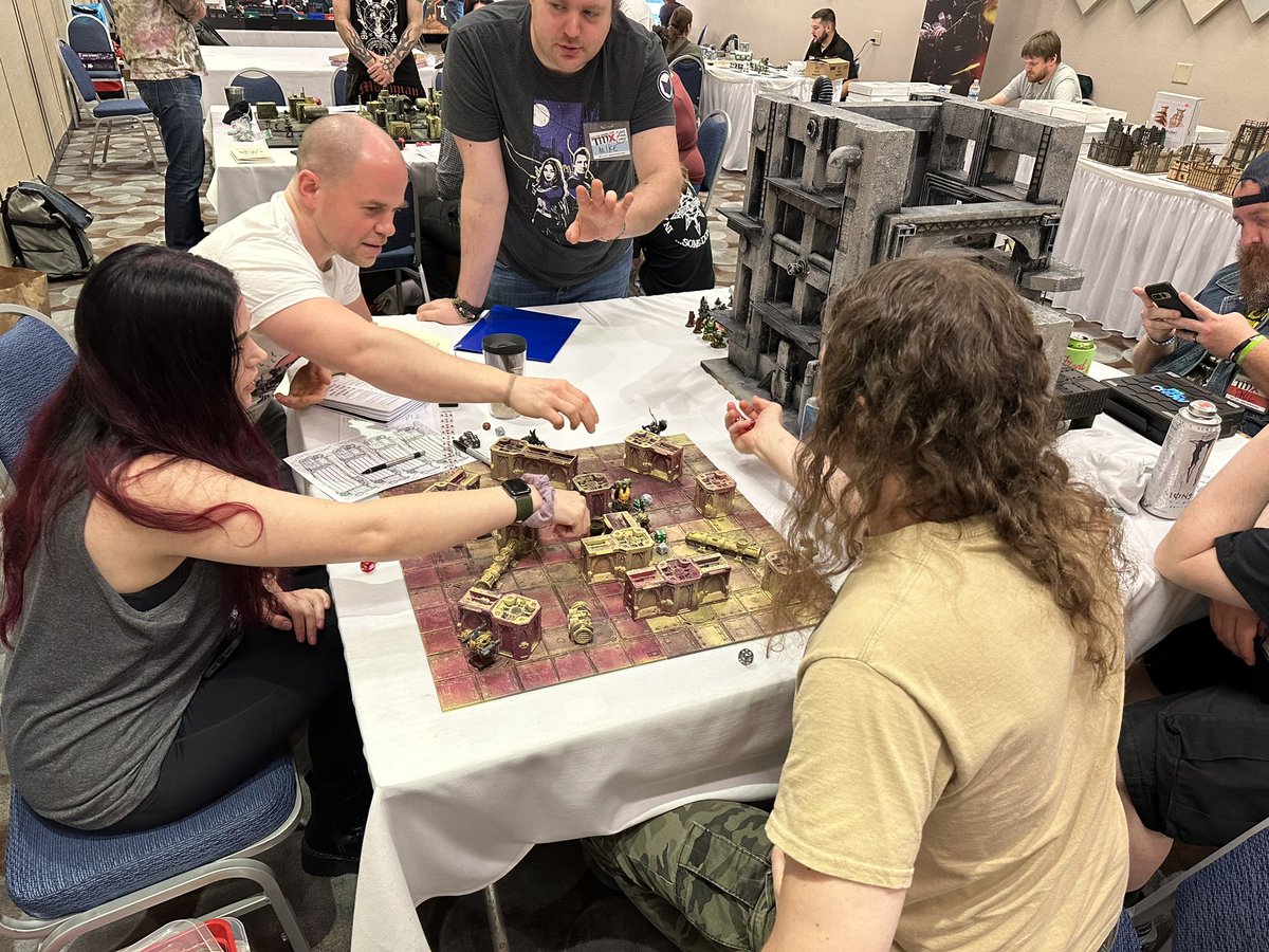 Tabletop Minions 🐀 tweet media
