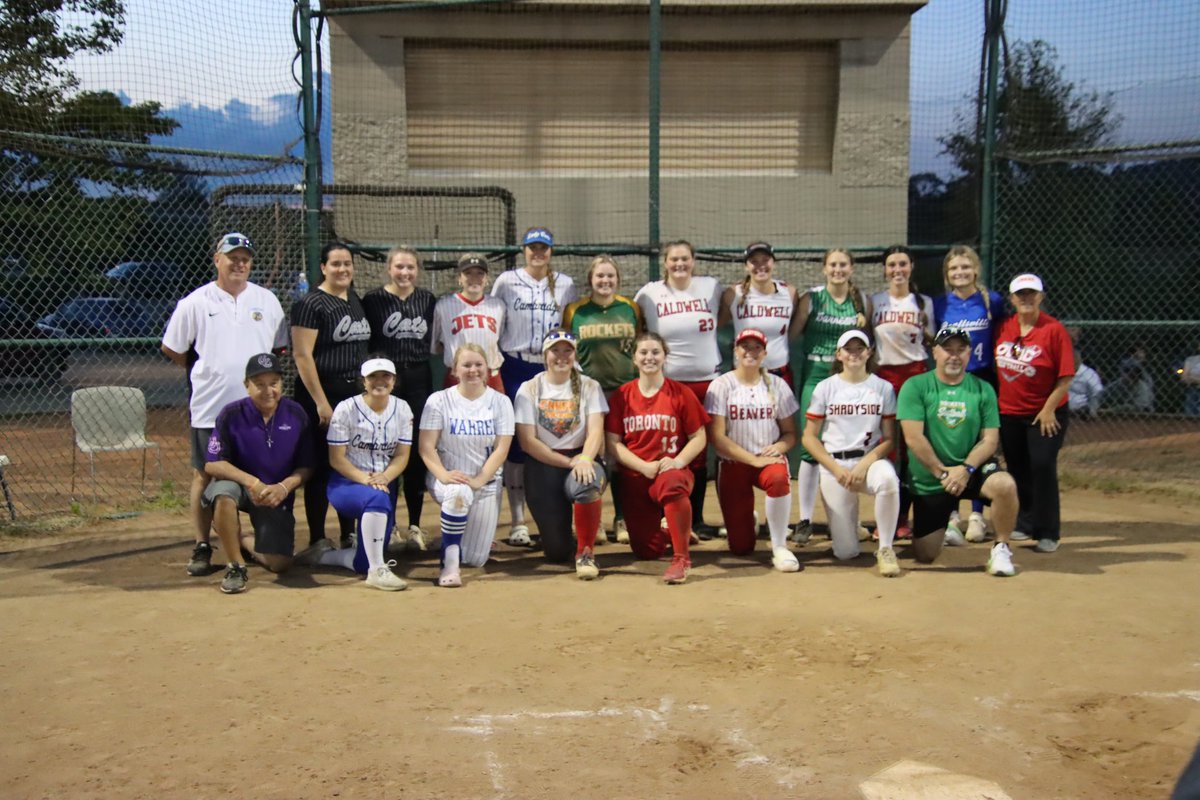 abigayilmann24's tweet photo. Blessed to have the opportunity to play one last final game with Jazz in the OVAC senior all star game. We beat West Virginia 10-2. And that’s a wrap on my high school career! https://t.co/eEwlobLj4T