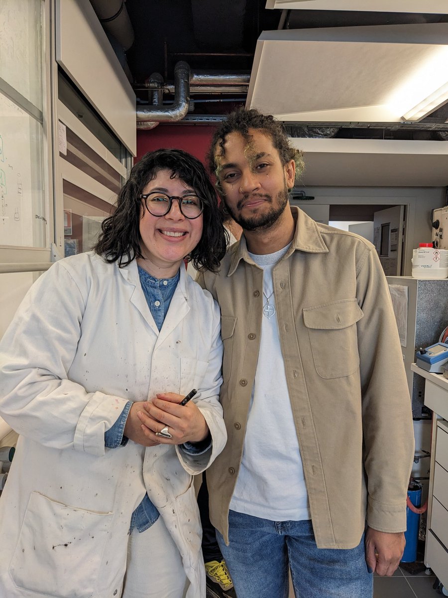 Dr_curieosity's tweet image. 😊Big group meeting this week, with Kentaro, Shintaro &amp;amp; #Fabrice_Mathevet  from #OPERA 🇯🇵 , our future PhD candidate @seleneca , and new postdocs from 🇫🇷 &amp;amp;🇵🇭! Also saying farewell to our amazing @K_MallHaidaraly , who will start his 🇯🇵  #JSPS adventure!