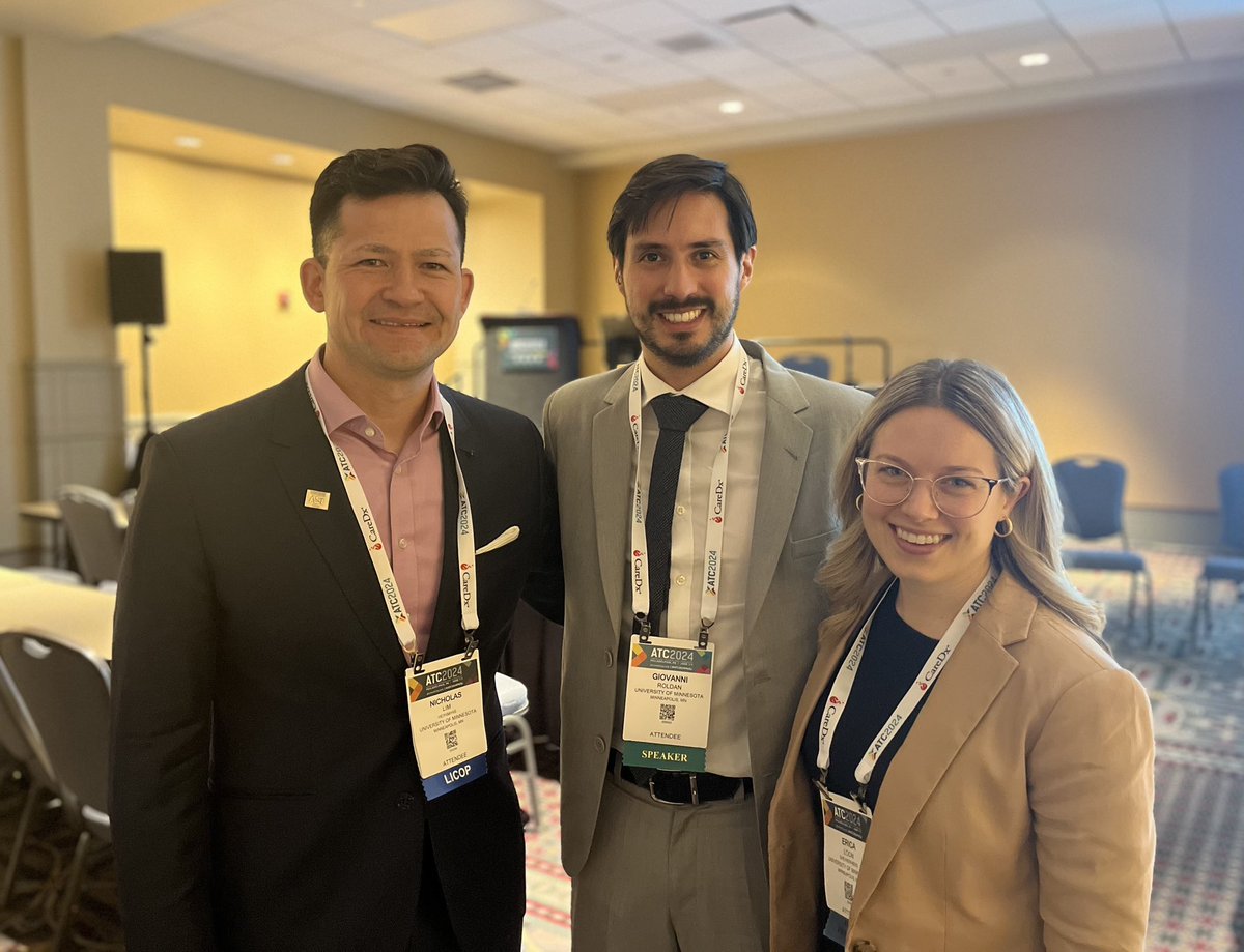 Great job <a href="/gioroldanc/">Giovanni Roldan, MD</a> presenting UMN outcomes on LT for patients with HBV using a limited HBIg protocol! With microphone photobomb! 🎤 

🔴 low rates of HBV reinfection

🔴 all 3 cases of HBV reinfection related to med non-adherence

#licop