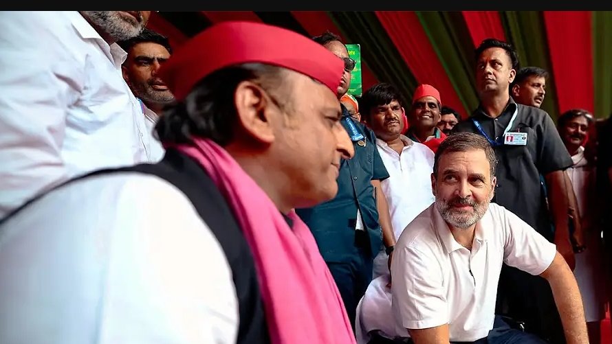 frankhuzur's tweet photo. Everyone is talking about #RahulGandhi and #AkhileshYadav 
successful electoral partnership in #UttarPradesh 

As results poured in, @yadavakhilesh watched in disbelief yet deserved pride. His energetic campaign had halted the #YogiAdityanath's juggernaut in its tracks and shaken the vanity van of #NarendraModi.

He smiled, recalling long raths traversing the state with #NyayYoddha Rahul by his side. Their bonhomie and message of #socialjustice cut across barriers, helping forge a winning alliance. 

Farmers, youth, marginalised communities (OBC, SC ) and Muslims responded in droves to their vision of inclusive development for all. Akhilesh's grassroots connect merged with Rahul's principled #national appeal. 

Their shared passion was evident throughout grueling campaigns under the murderous May #Sun. Akhilesh admired Rahul's iron resolve to save #Constitutional ethos despite dirty slurs. 

Both men endured scathing barbs yet stayed focused on real issues over pseudo-nationalism. 

History would remember this as a #watershed - a decisive moment people rose as one to defend democracy and #samvidhan. This is the first Parliamentary elections for Akhilesh in the absence of his father and legendary socialist leader #MulayamSinghYadav. And, he would be proud of his final tally of around 35 seats while remembering #Netaji. 

Such esults have cemented @samajwadiparty position in state politics ahead of the Assembly battles in 2027. The party stands resurrected today. 

 Smiling warmly, he knew the best was truly yet to come.

#LokSabhaElections2024 #Elections2024 #ElectionResults #ElectionCommissionOfIndia 
@Bhashak @DrJaihind @vidyarthee @AlankarSawai @srinivasiyc