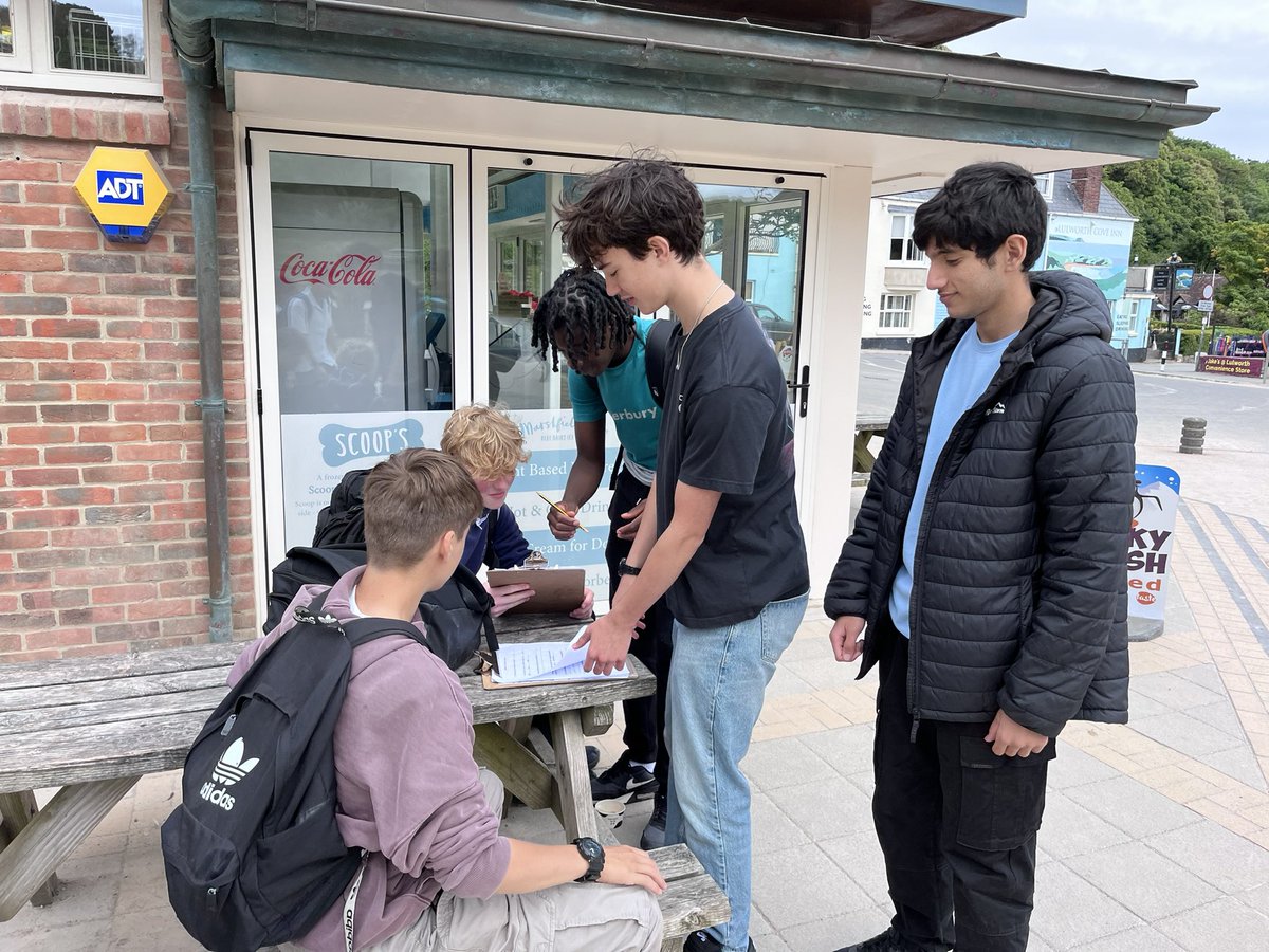 Great day at Lulworth with year 10 today 🙌🙌

Questionnaires ✍🏼
Field sketch 🖼️ 
Environmental quality survey 🚮
Ice cream 🍦 
No rain 🌥️🕶️